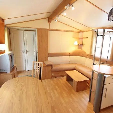 Mobile Home Near Lake Klopeiner See Sankt Kanzian am Klopeiner See Exterior photo