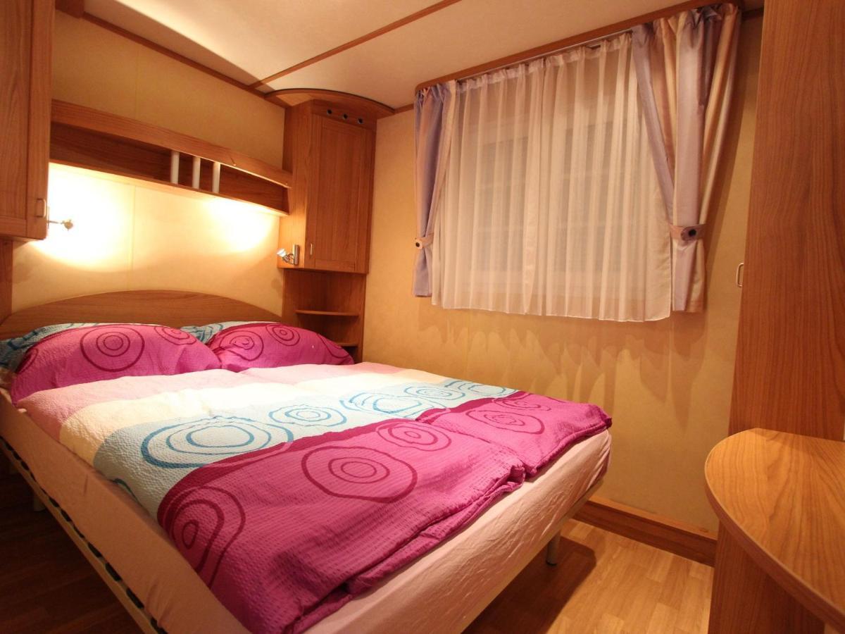 Holiday home Mobile Near Klopeiner *
